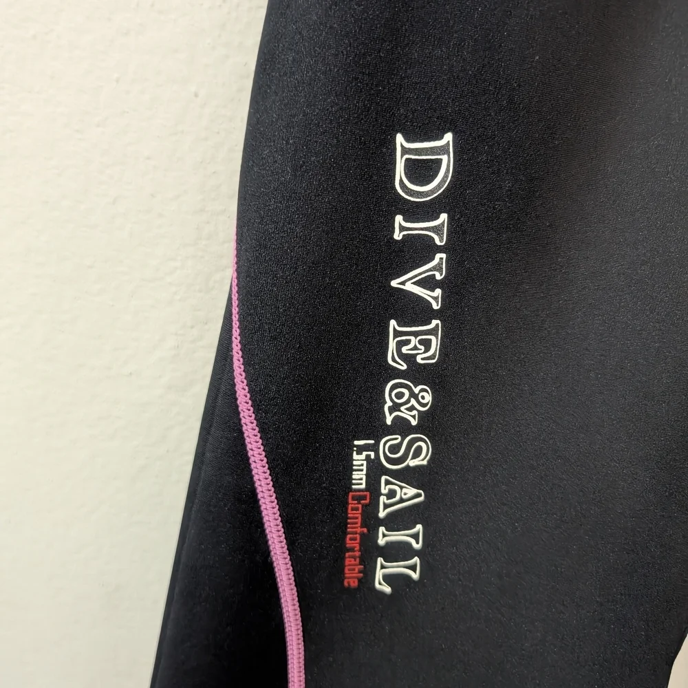 Swims Black Leggings with Pink Trim